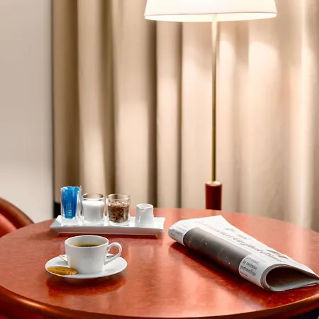 Nh Rijnhotel 4*