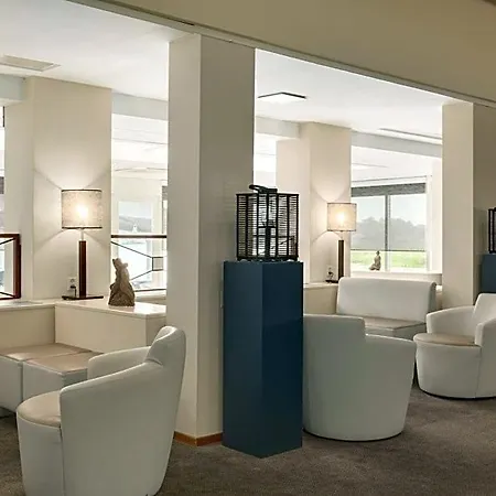 Nh Rijnhotel Hotel 4*