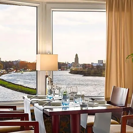 Nh Rijnhotel Hotel 4*