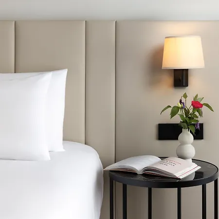 Nh Rijnhotel アーネム