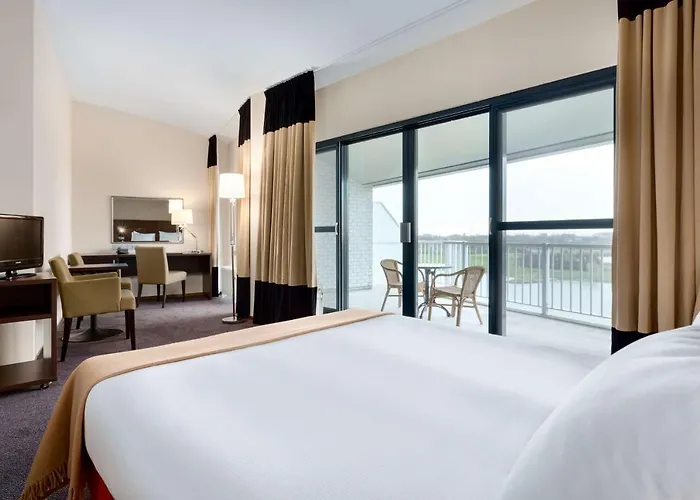 Nh Rijnhotel מלון ארנהיים