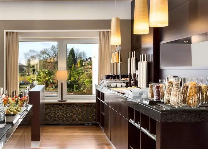 מלון Nh Rijnhotel ארנהיים