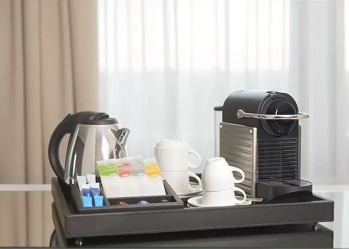 Nh Rijnhotel 4* ארנהיים