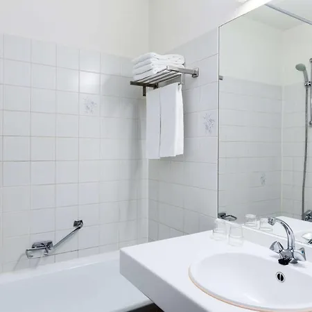 Nh Rijnhotel Hotel