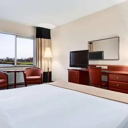 Nh Rijnhotel 4* Arnheim